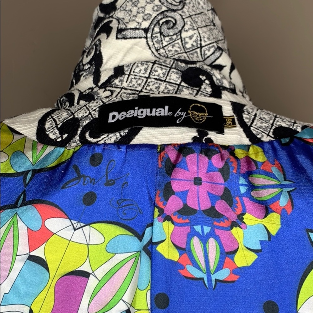 Desigual Brocade Coat SZ 36 - Picture 3 of 3